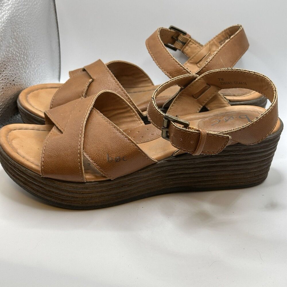B.O.C Sandals Women Size 7M Tan Faux Leather Platform Wedge Heel Comfort Shoes - Picture 11 of 11